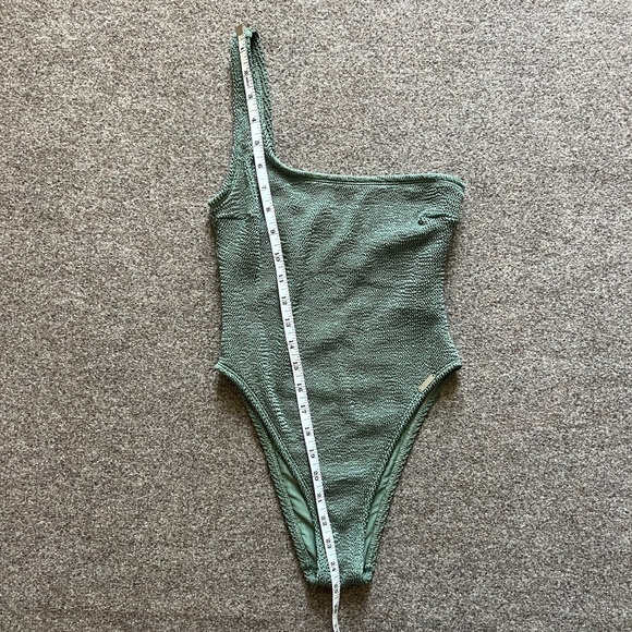 Free Society One Shoulder Green High Cut One Piece Swim Suit Size 2 / XS NWOT - Picture 7 of 14